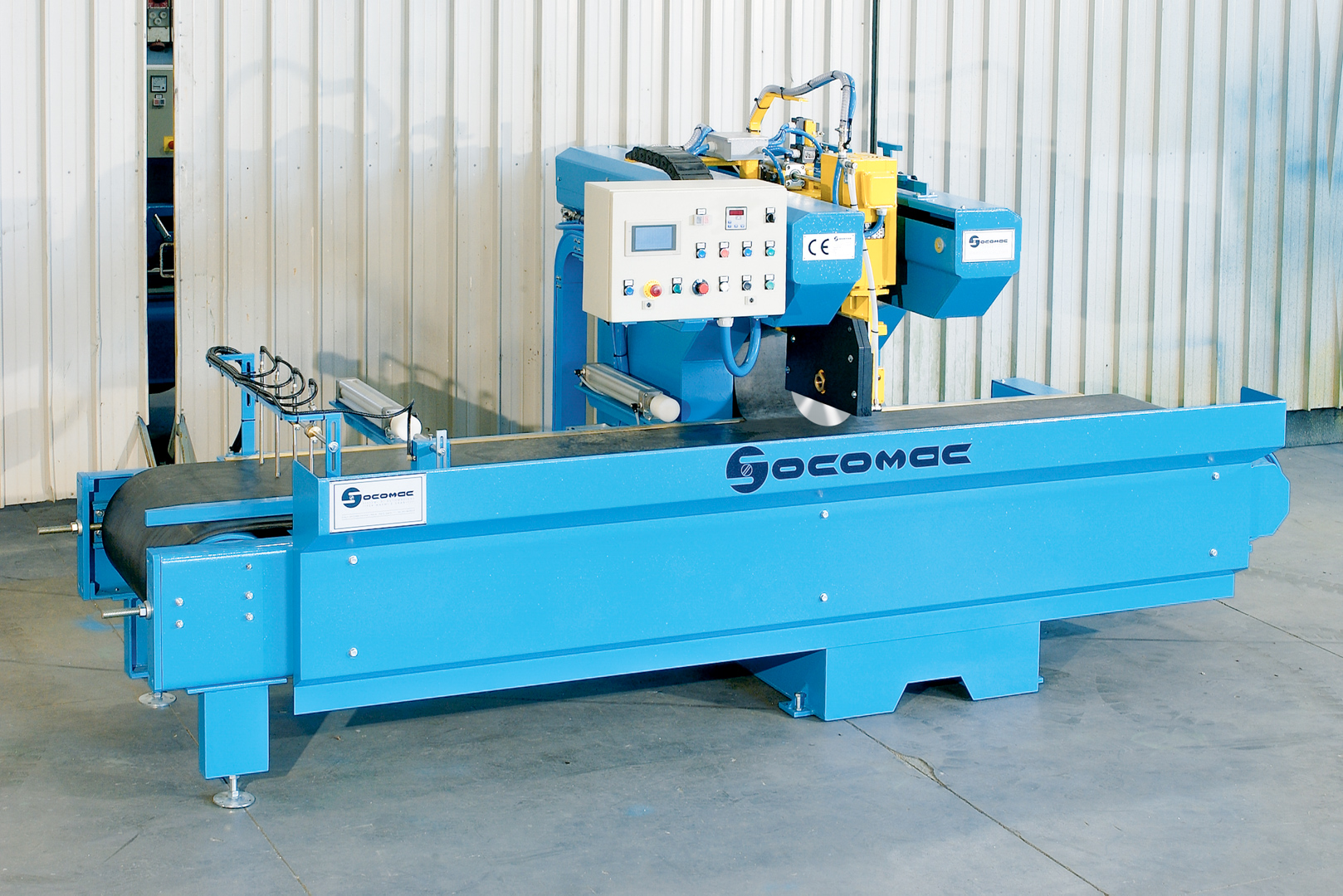 Cross cutting machine at61 11 - Socomac